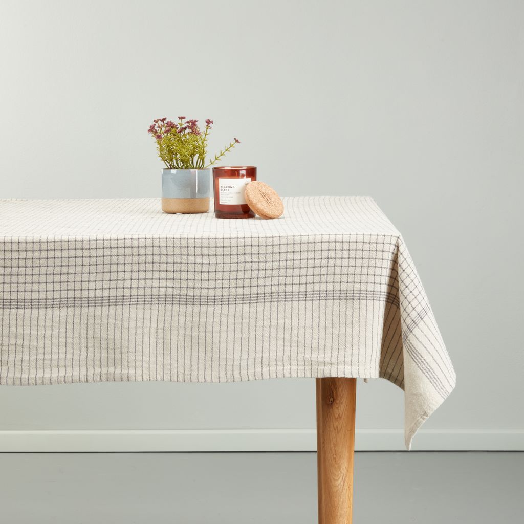 Stolnjak GREPLYNG 140x240 bež